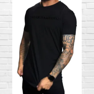Camiseta Empório Armani,  fio 40.1 com elastano. Tamanho P.